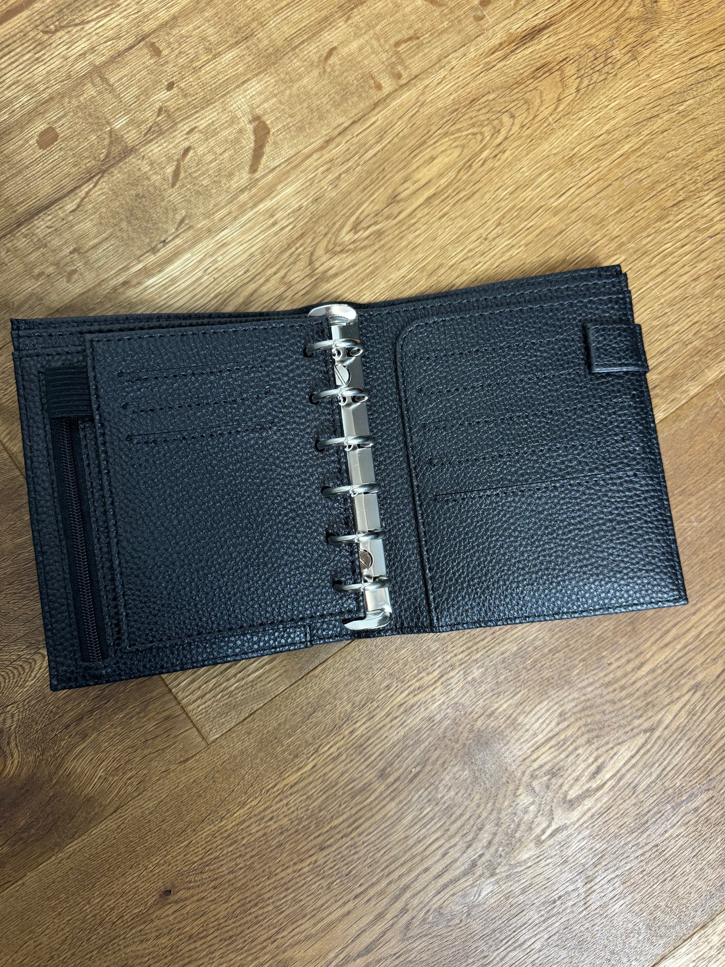 Premium Budget Binder A7 | inklusive 5 Zipperhüllen