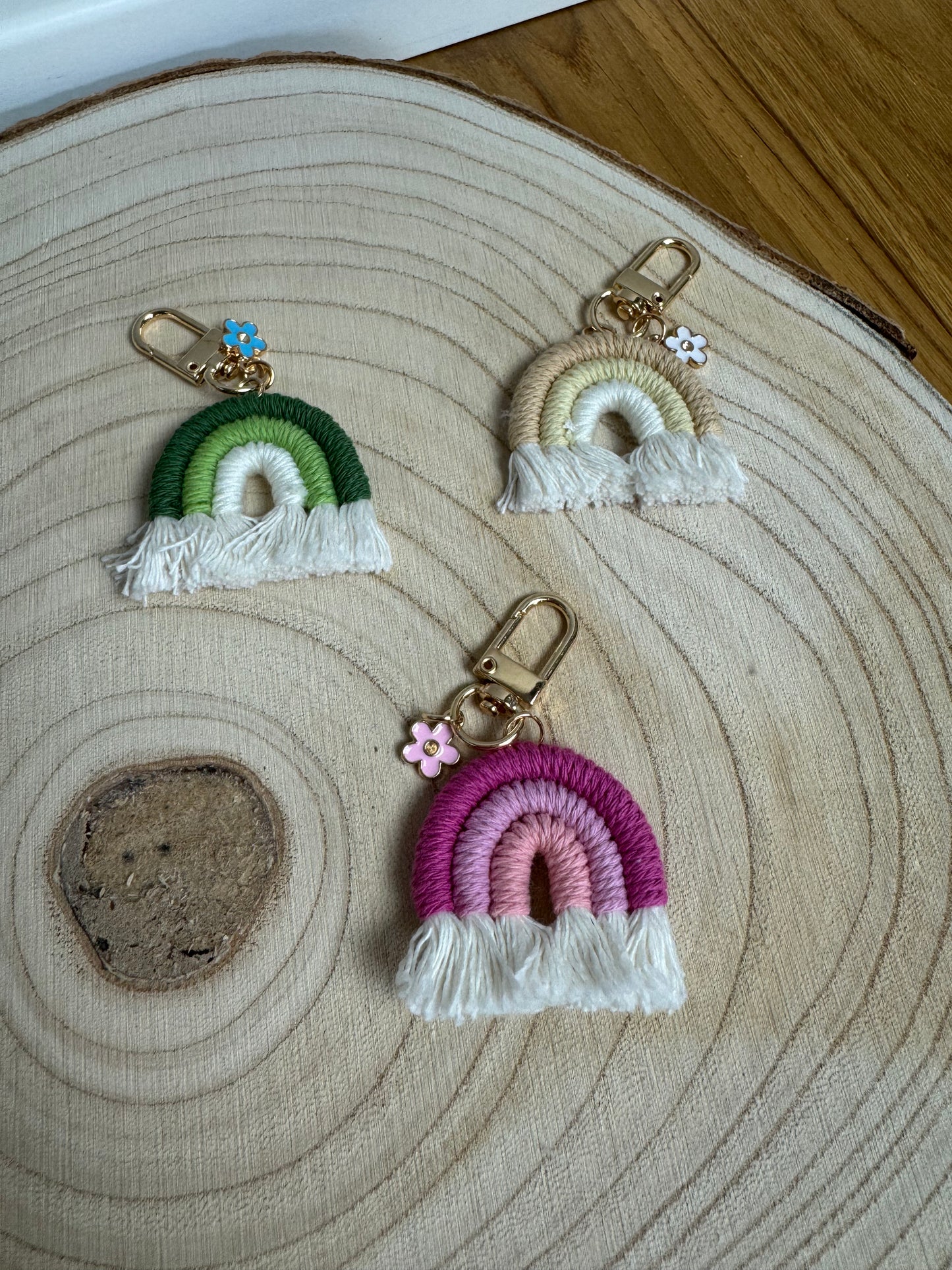 Mini Regenbogenanhänger mit Blümchen