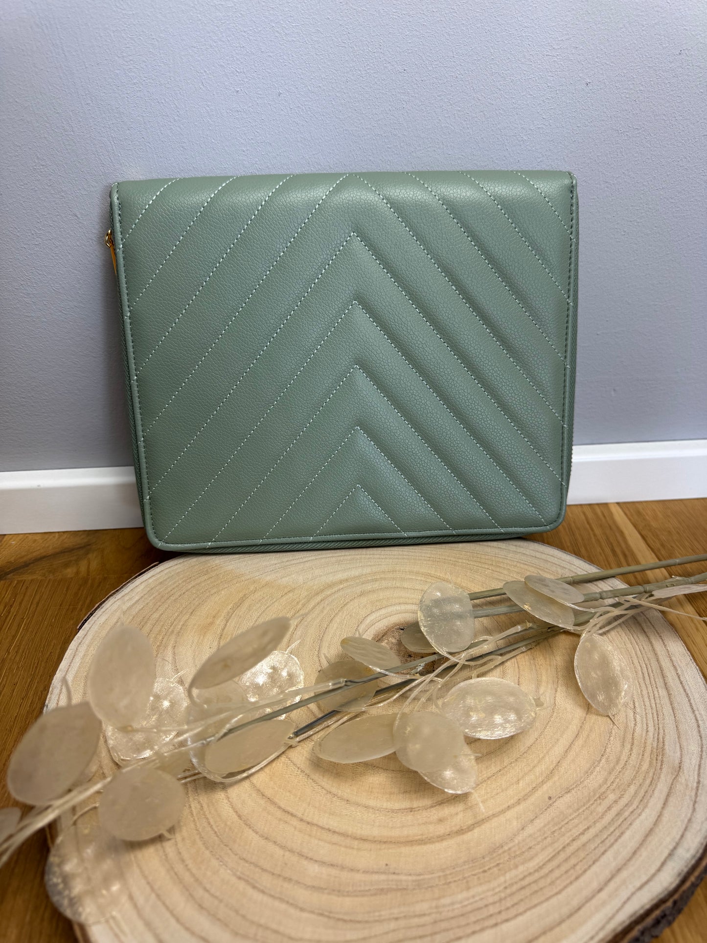 Travel Organizer