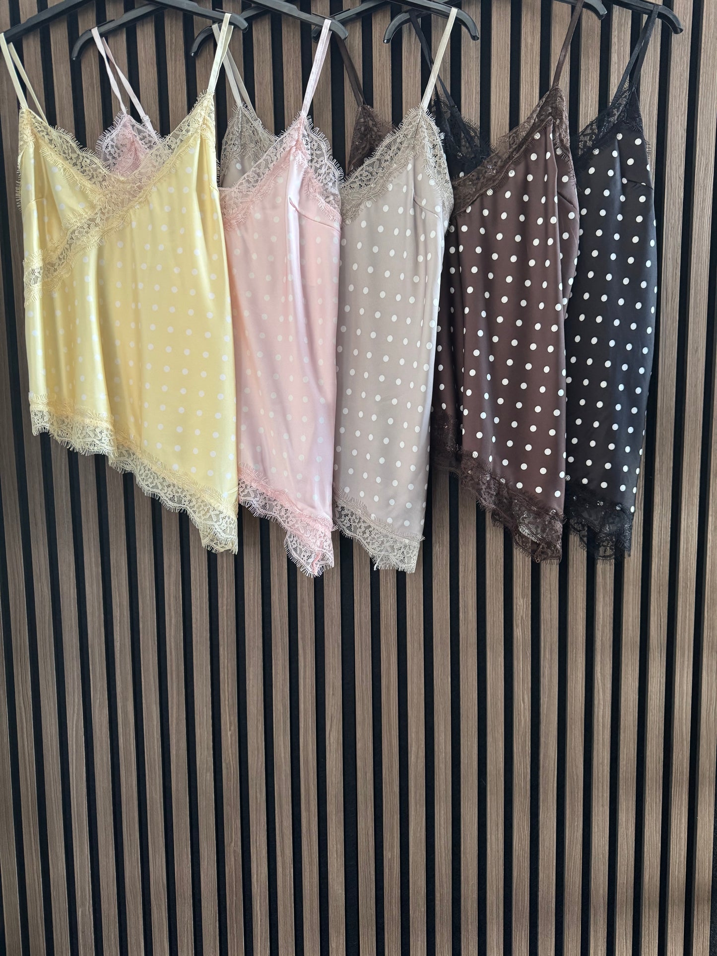 TOP POLKA DOTS | BUTTER YELLOW