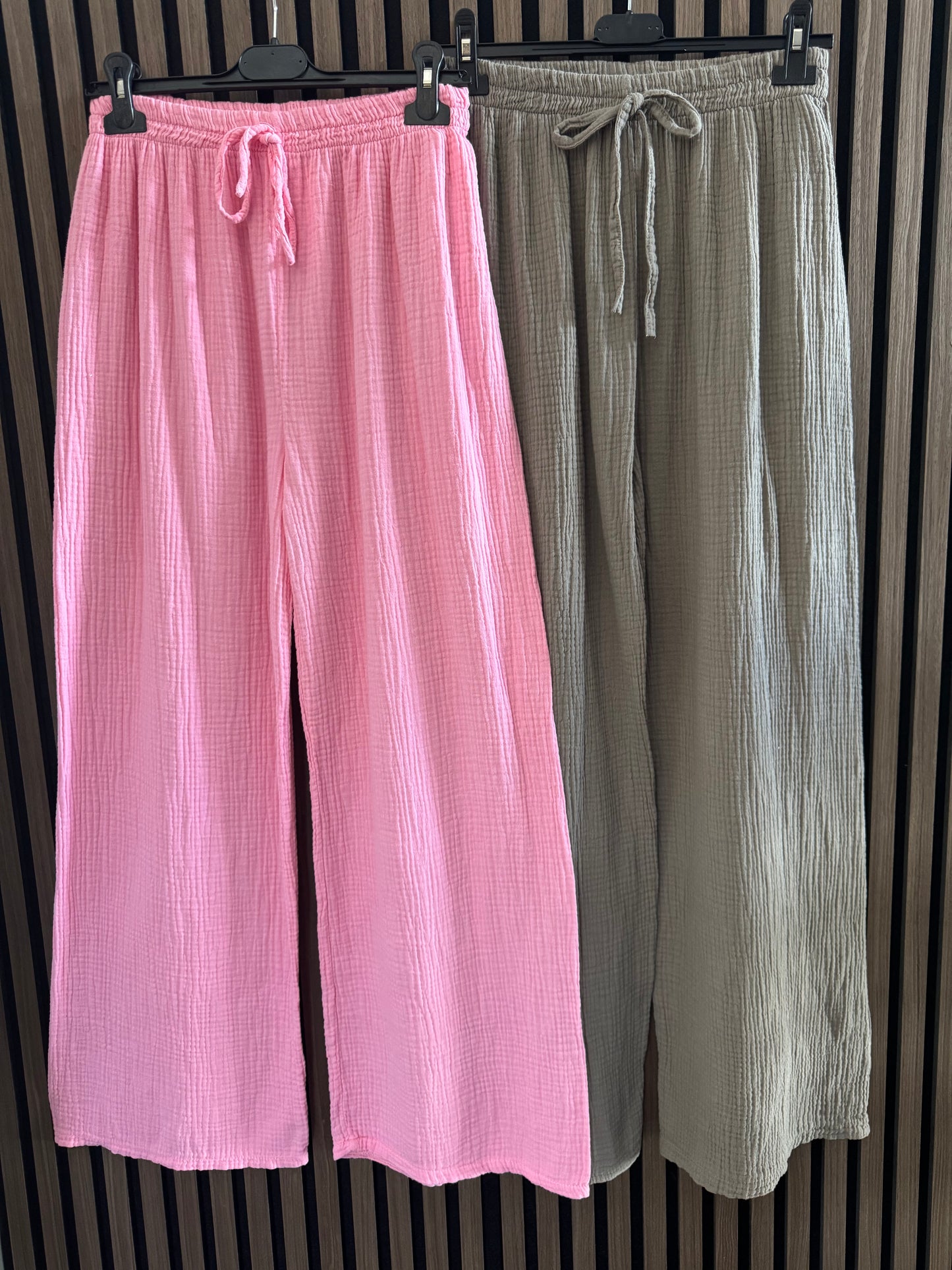 MUSSELIN HOSE | ROSA