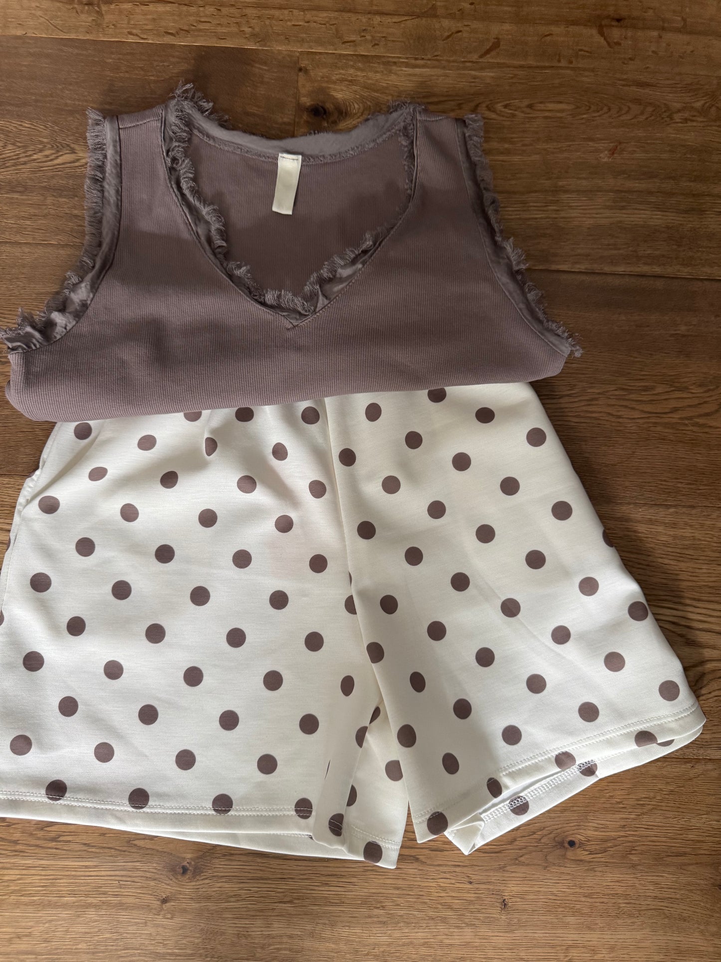 SHORTS | POLKA DOTS