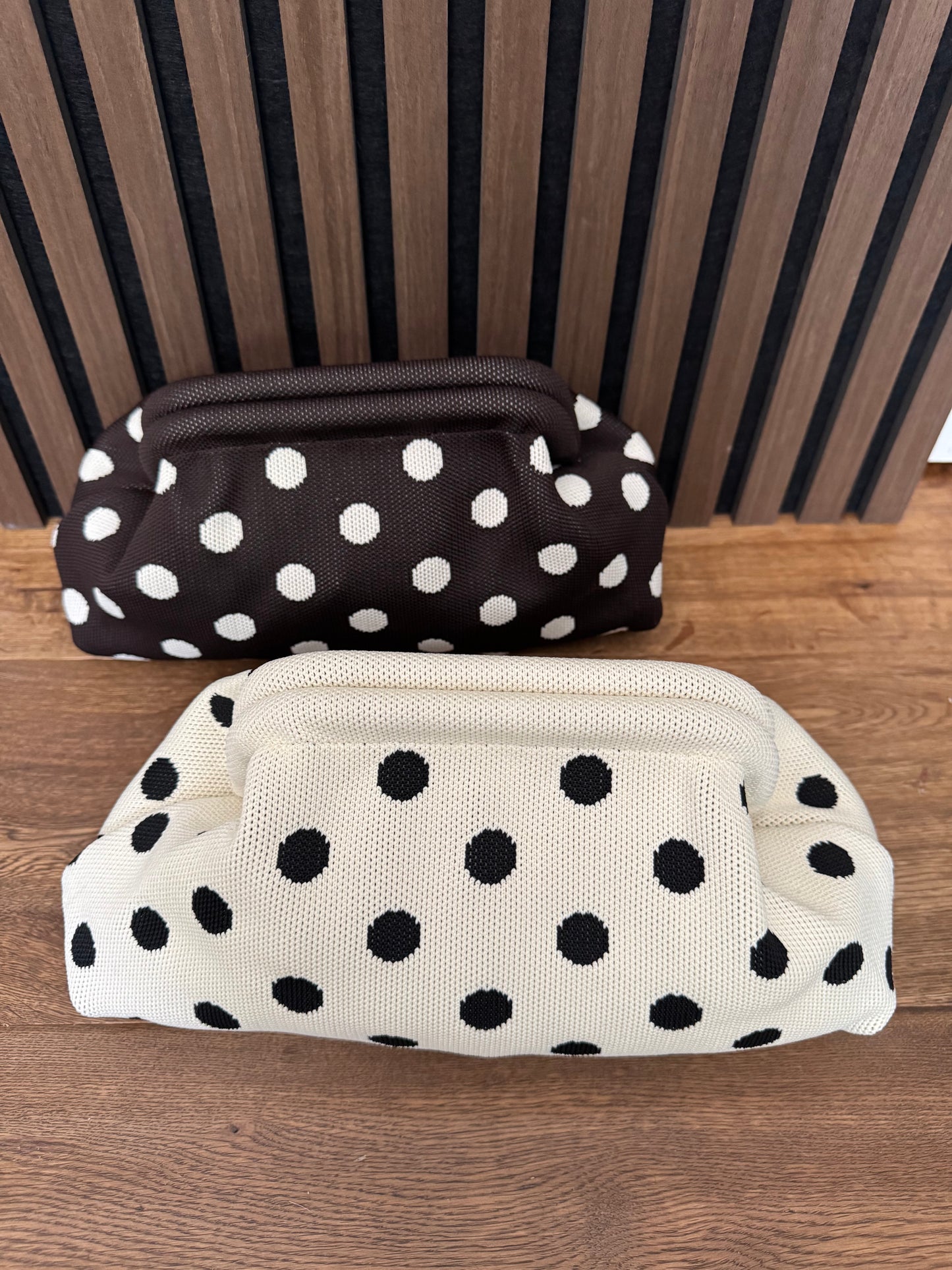 CLUTCH | POLKA DOTS