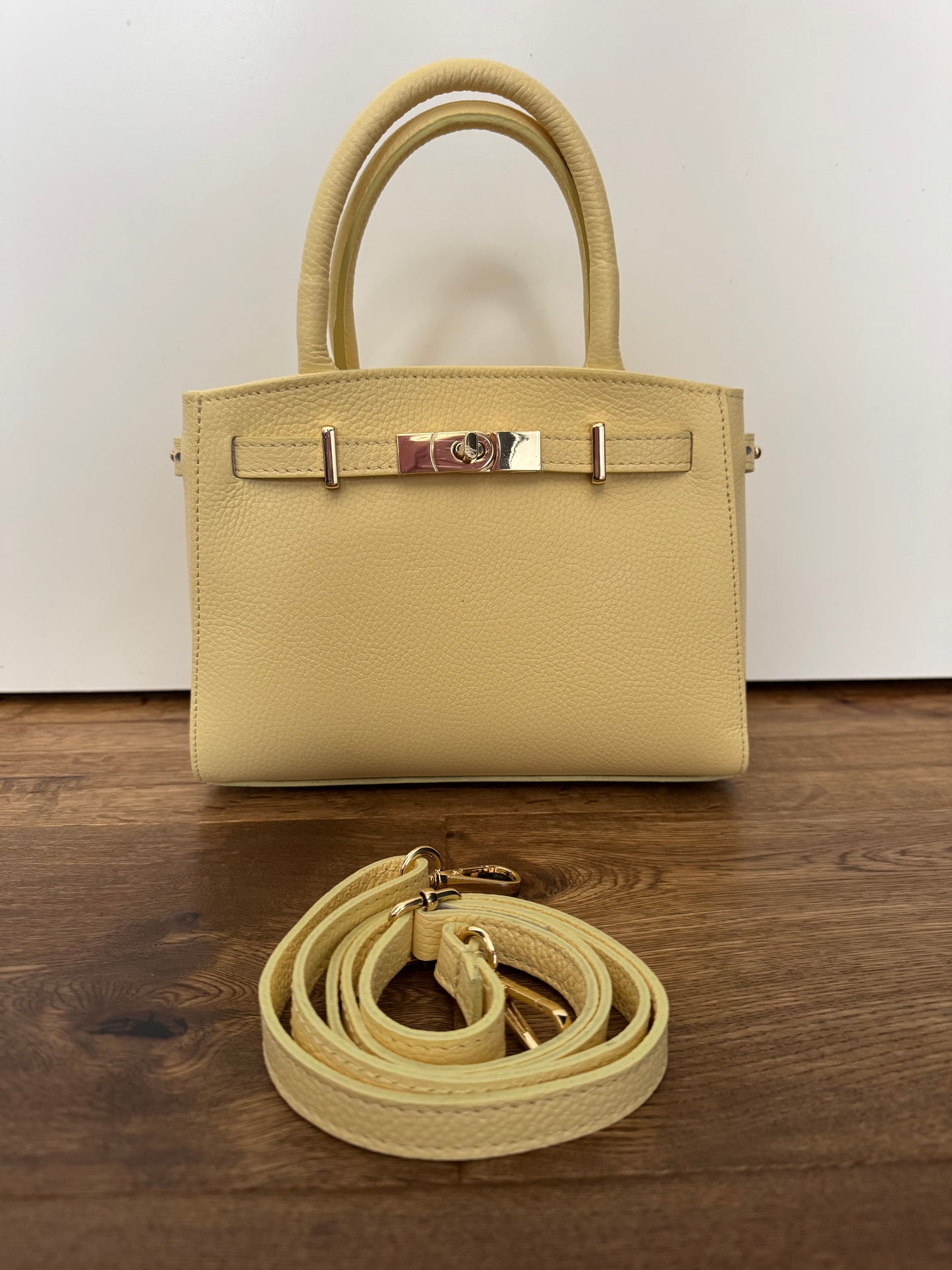 Handtasche LAURA | Größe MINI