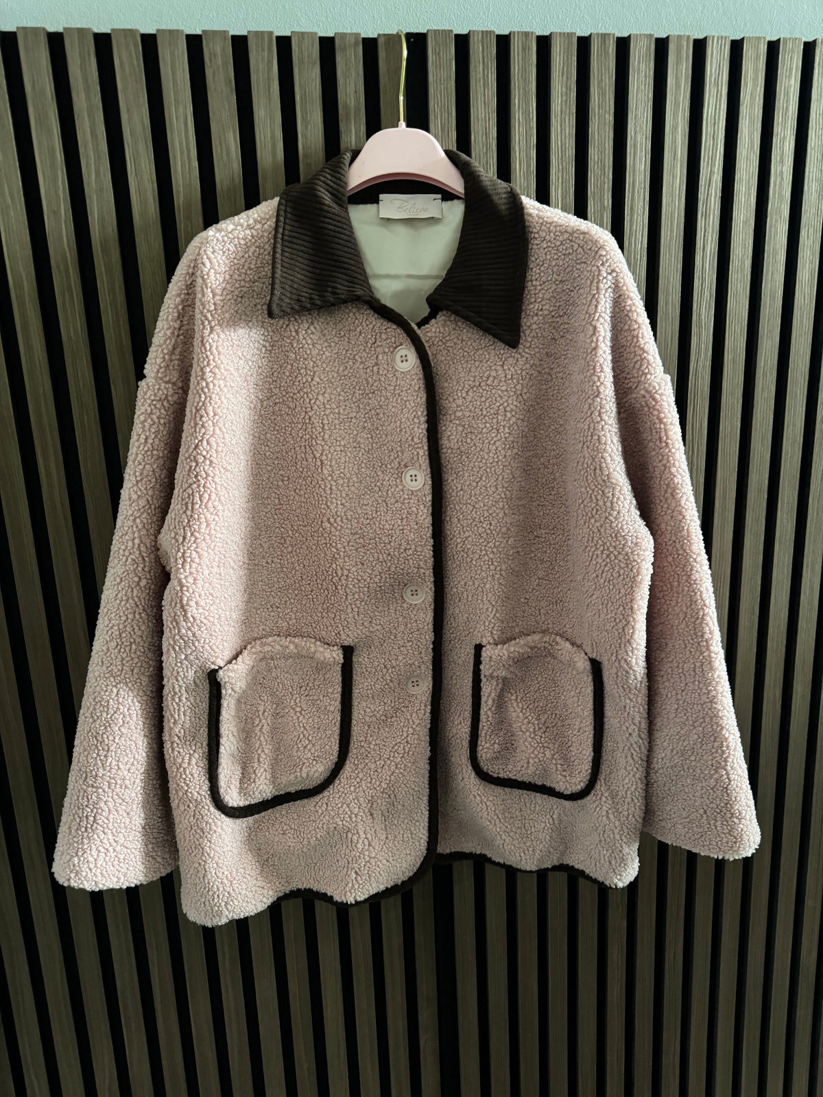 TEDDY JACKE MIT KNÖPFN | ROSA / CHOCOLATE