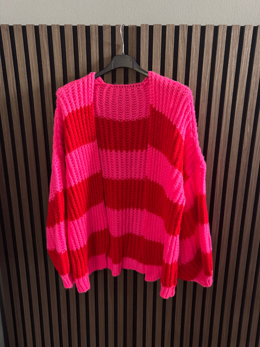 KUSCHLIGE STRICKJACKE | BREITE STREIFEN | PINK-ROT